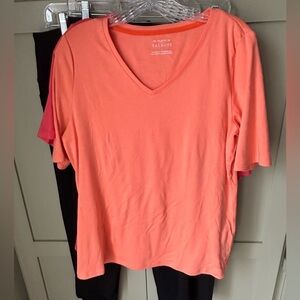 NWOT Talbots Women's Coral Short Sleeve V-Neck Tee SZ L